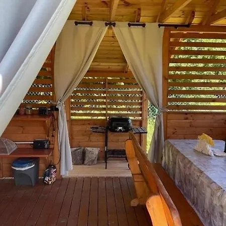 Tatil Evi Tranquil With Garden Debina (Ustka)